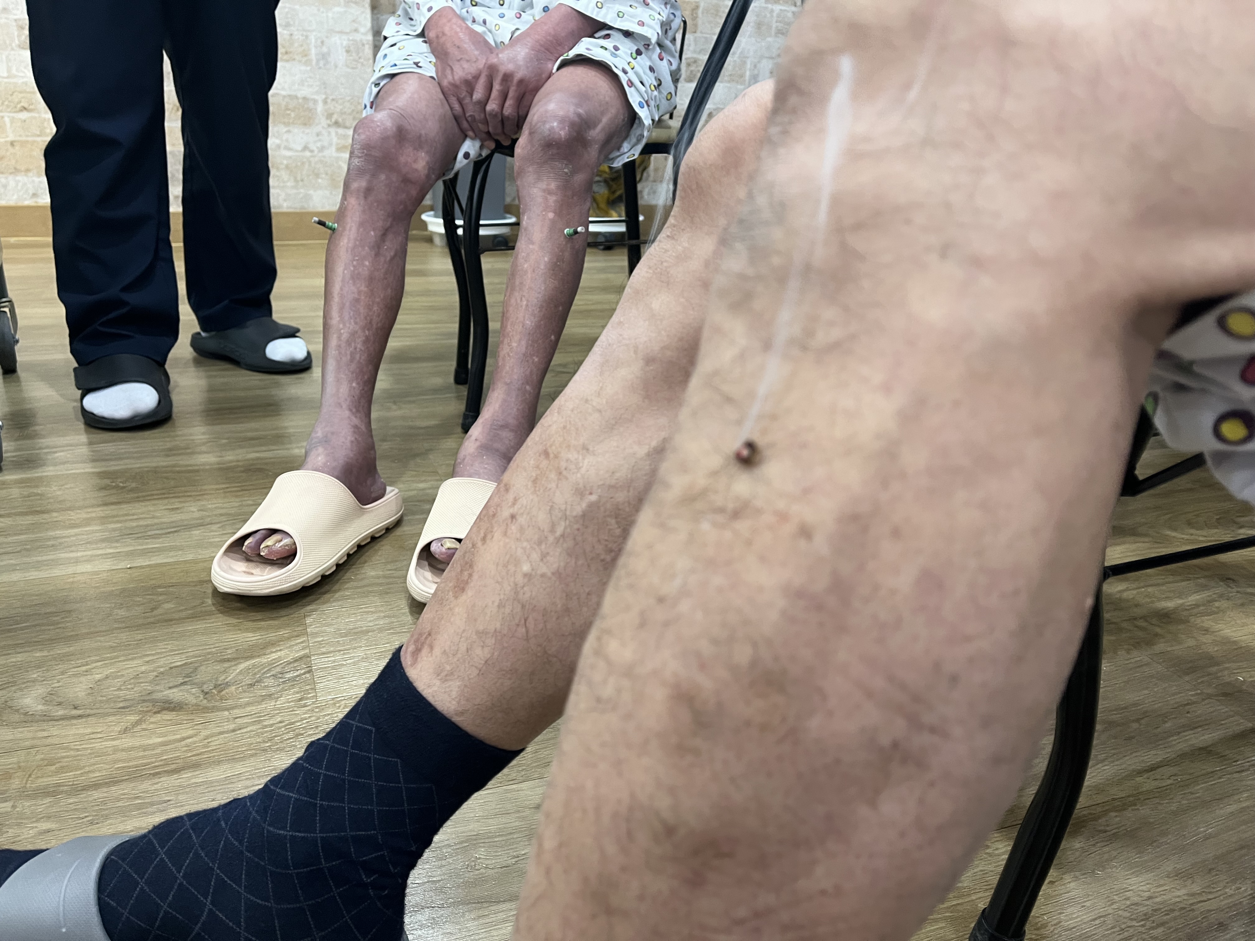 첨부파일