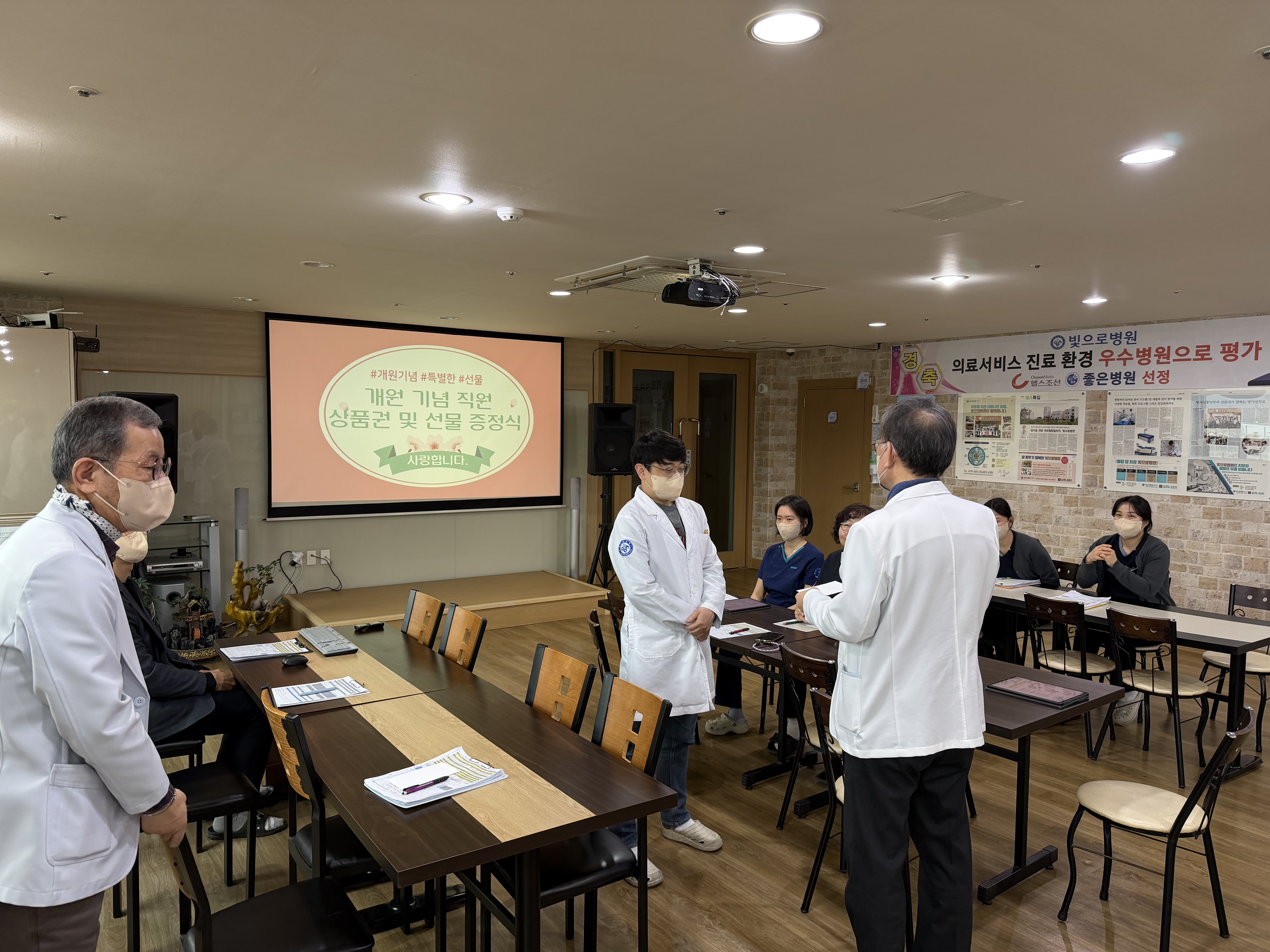 첨부파일