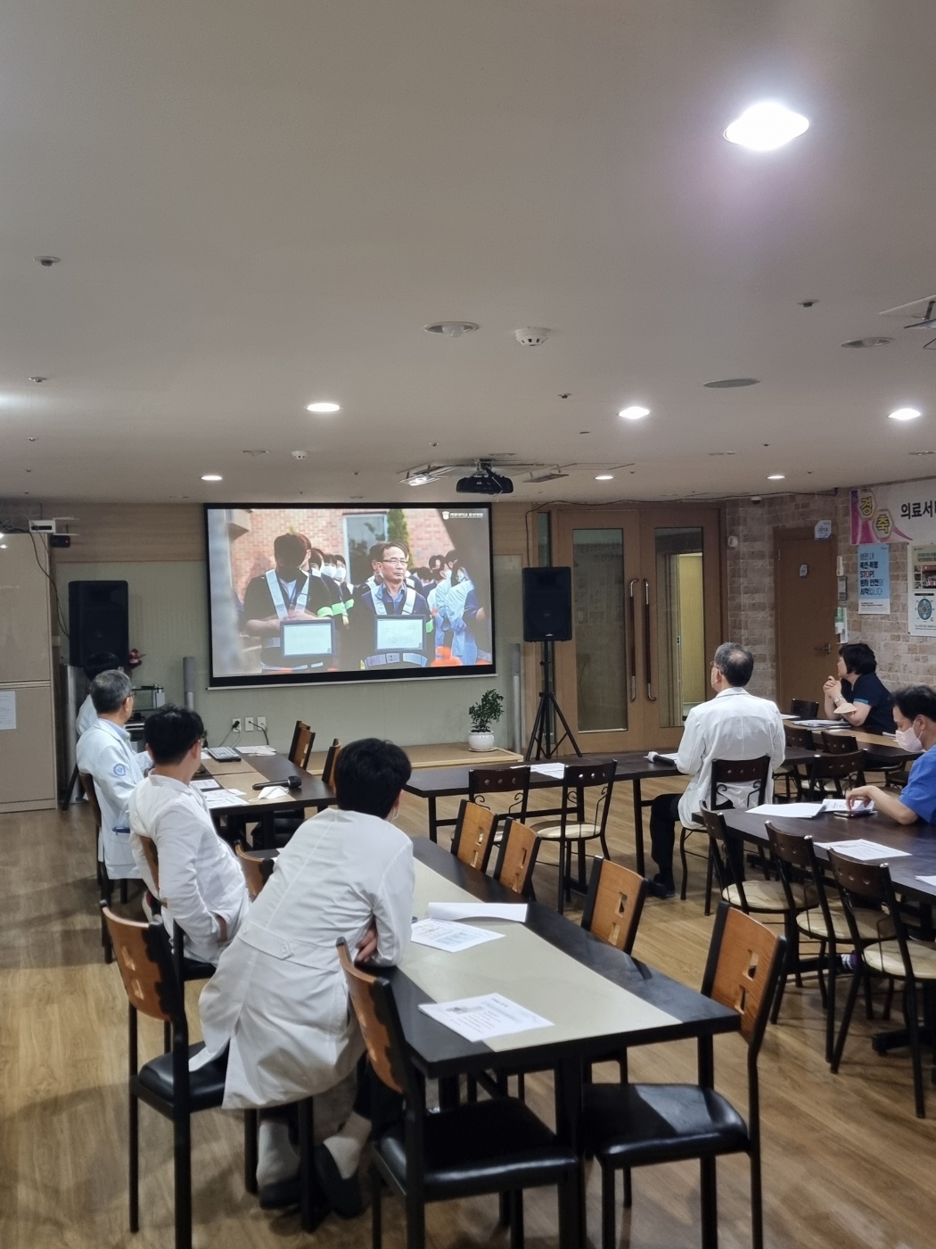 첨부파일