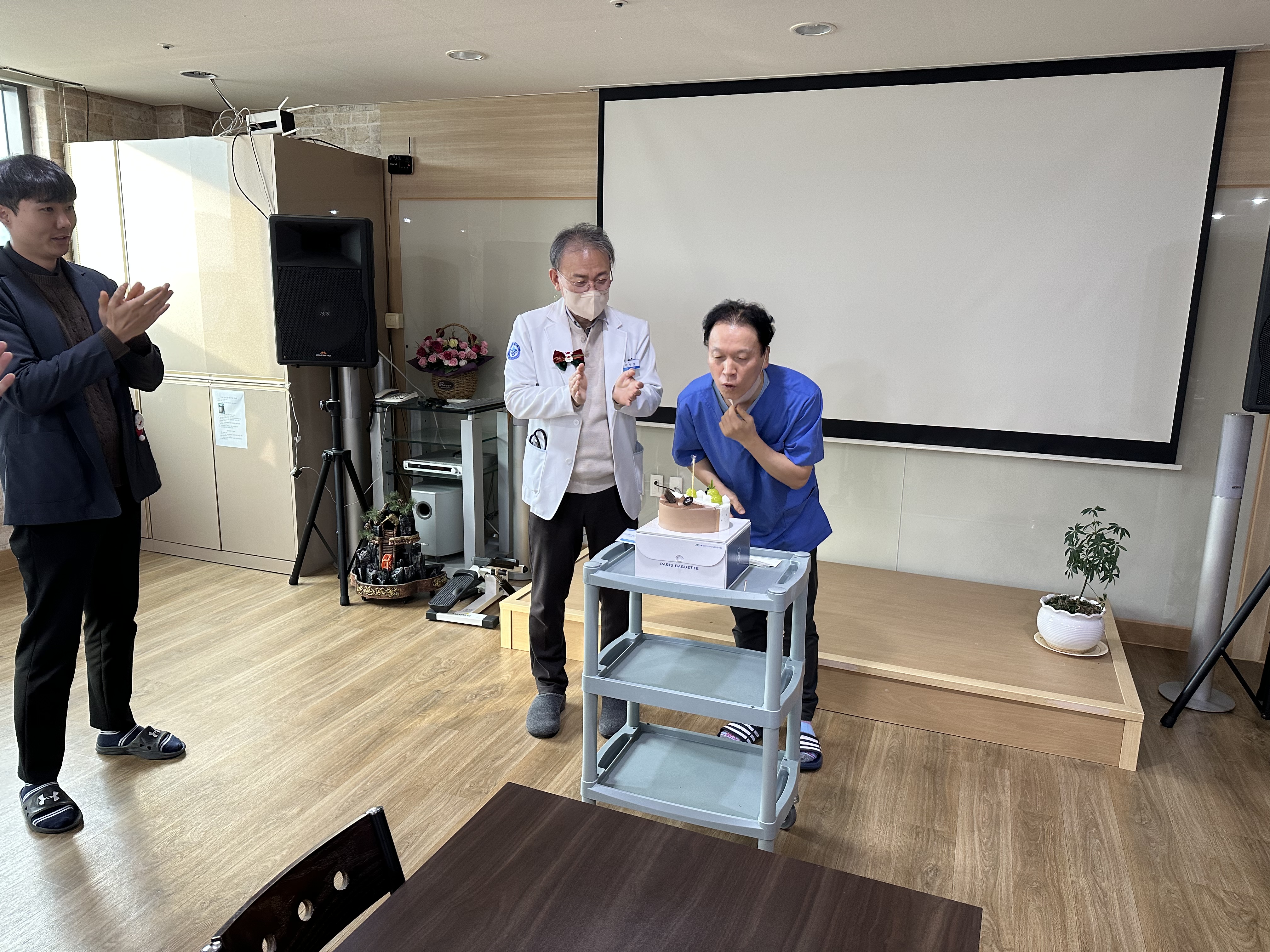 첨부파일