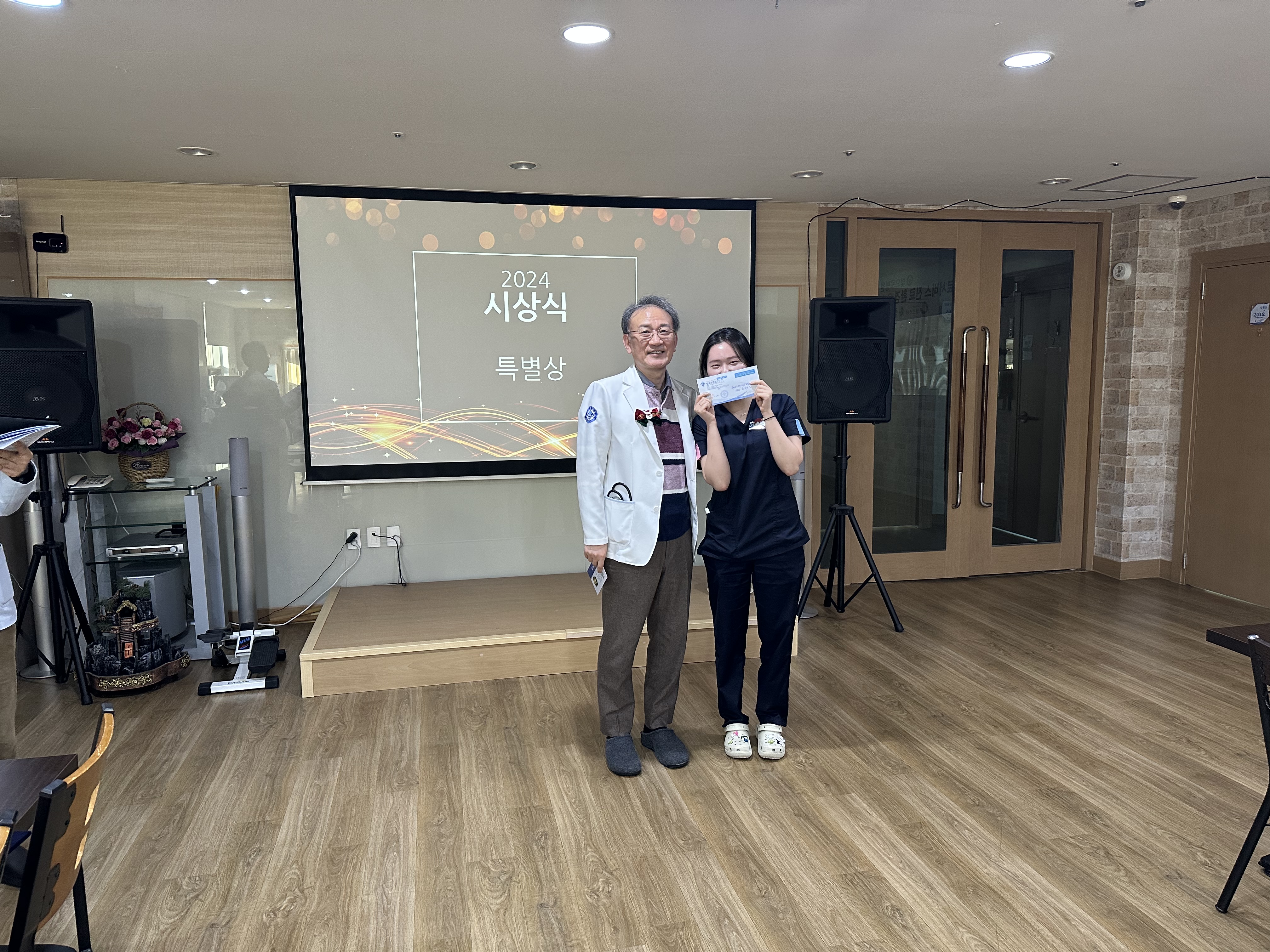 첨부파일