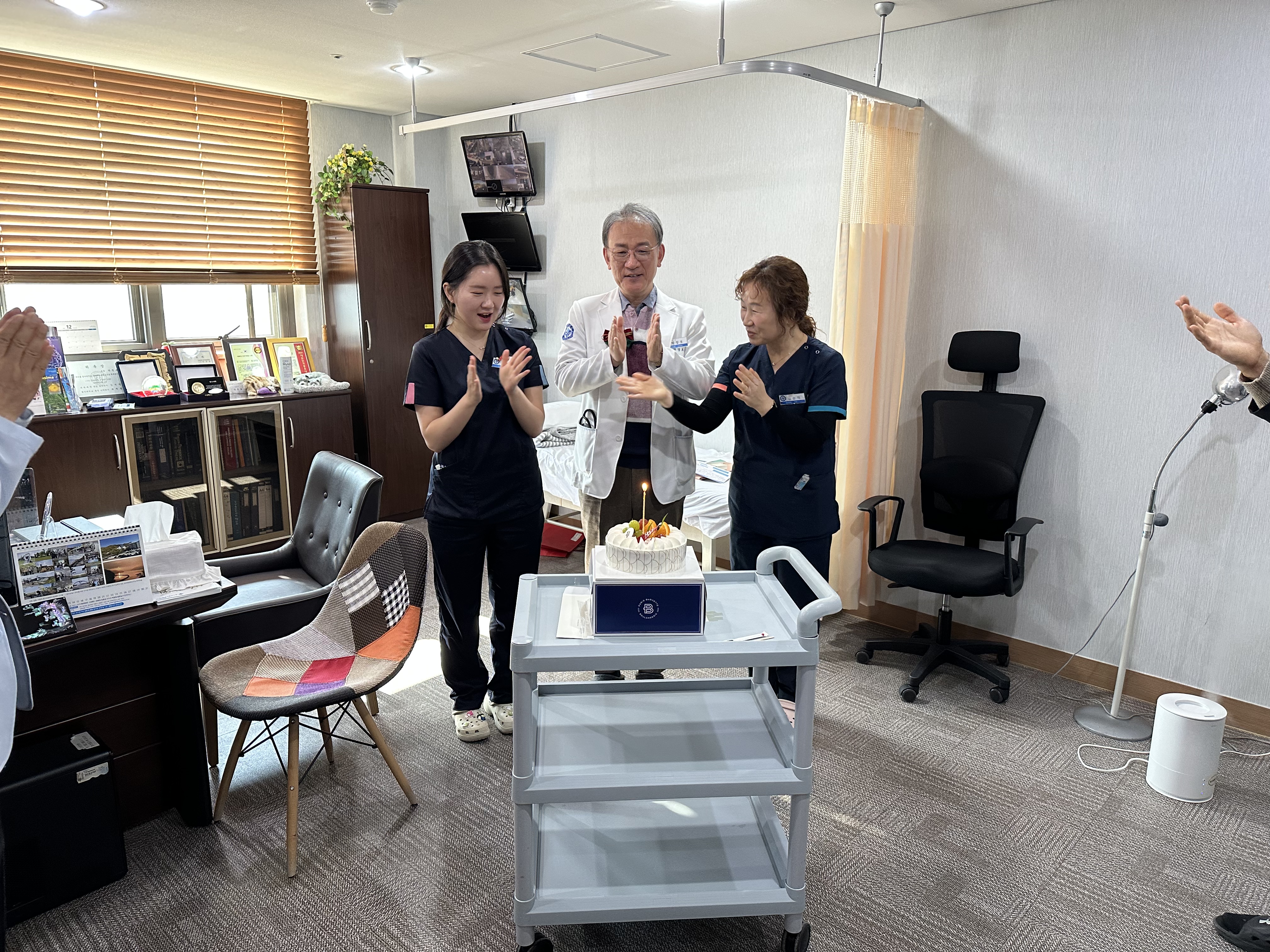 첨부파일