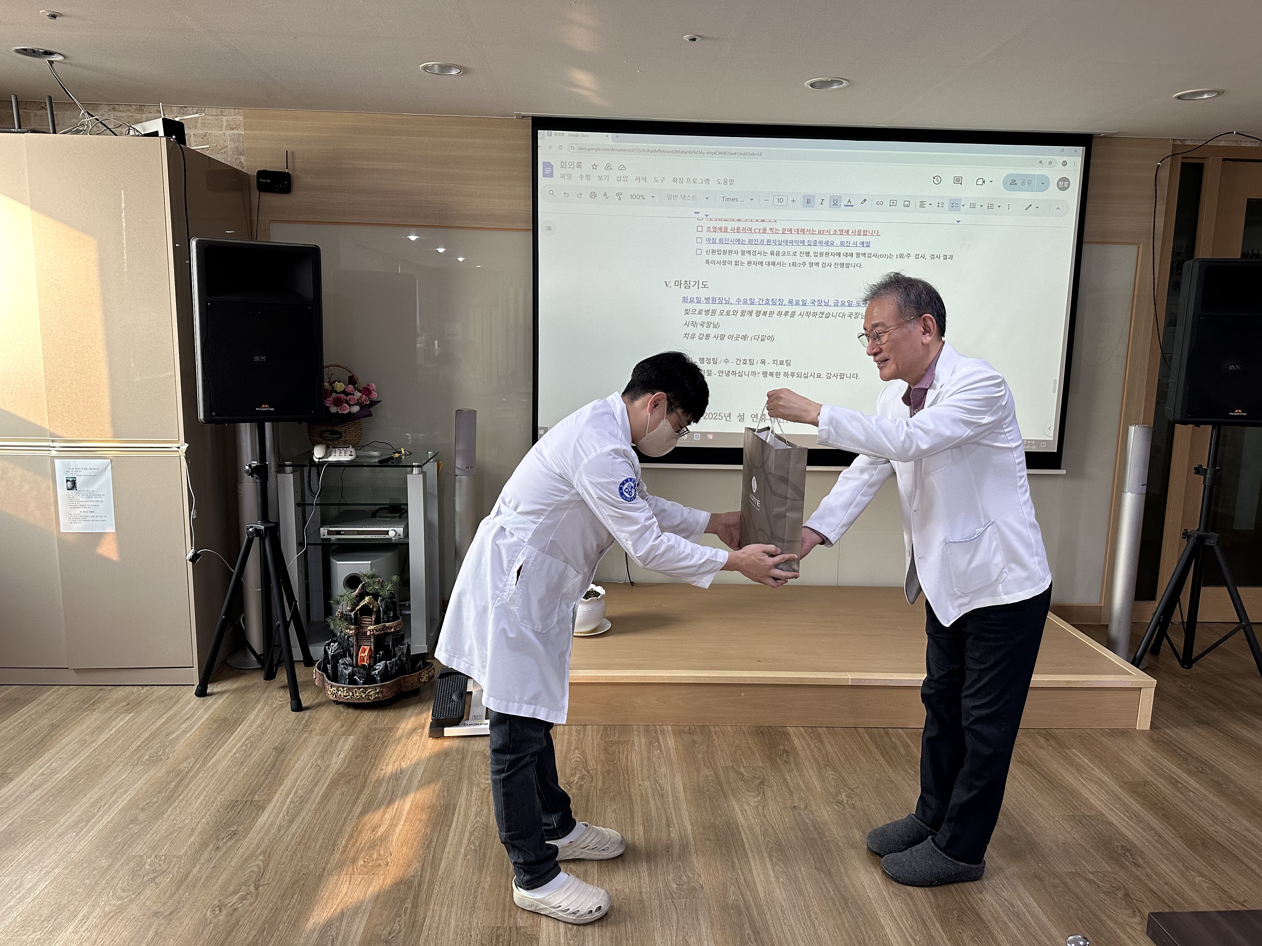 첨부파일