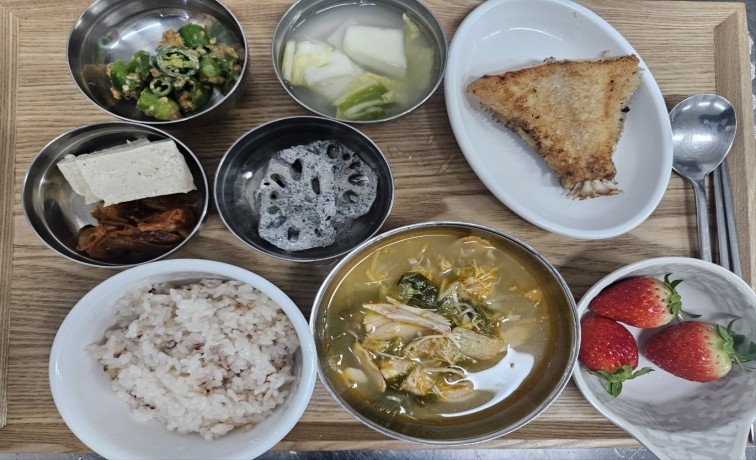 첨부이미지